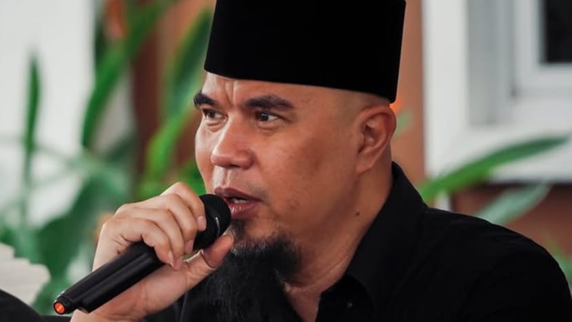 Ahmad Dhani hampir diusir saat Ariel bingung izin nyanyi dan Judika curhat royalti di DPR