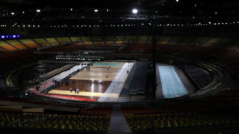 Monkey whisperers hired to keep primates away from New Delhi badminton championships