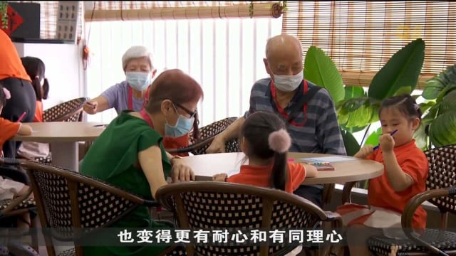 促进跨代交流 每年有约1万名幼儿同年长者交流