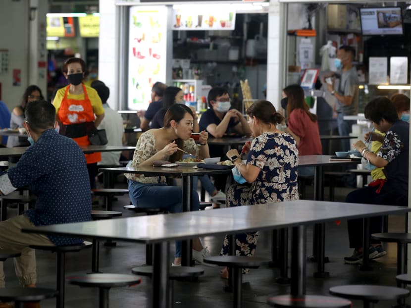 The group size for dining out is now increased but the Ministry of Health said that it is still a higher-risk activity due to the closeness of unmasked people with each other. The group size for dining out is now increased but the Ministry of Health said that it is still a higher-risk activity due to the closeness of unmasked people with each other.
