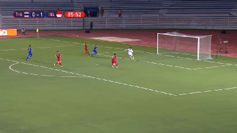 Sukan SEA 2019 di Filipina: Bola sepak Indonesia tumpaskan Thailand 2-0 Sukan SEA 2019 di Filipina: Bola sepak Indonesia tumpaskan Thailand 2-0