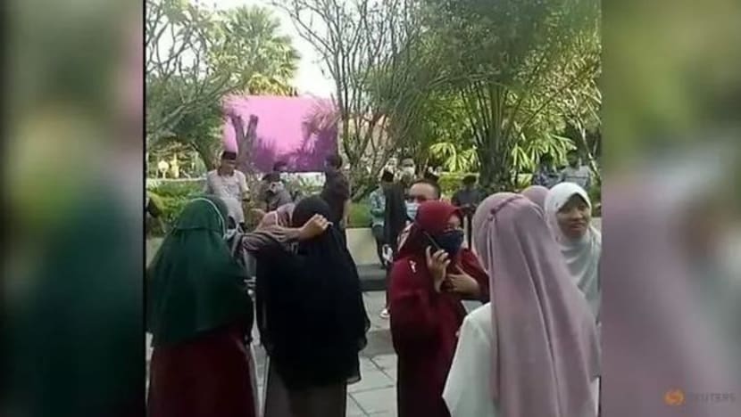 Gempa 6.3 Richter gegarkan Padang, Indonesia Gempa 6.3 Richter gegarkan Padang, Indonesia