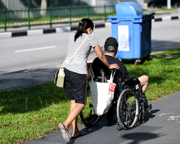 Caring for the elderly: SingHealth Polyclinics rolls out pilot course for maids to learn basic medical skills