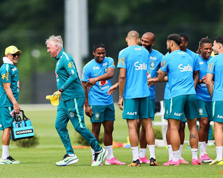 Neymar still absent from Brazil training as squad celebrate Ancelotti's birthday