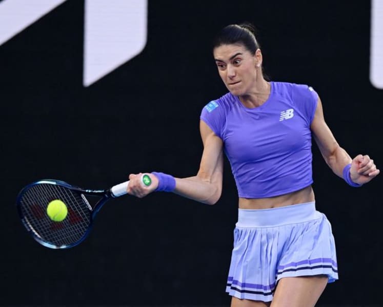 Osaka tones down outfit and beats Cirstea to reach Australian Open third round