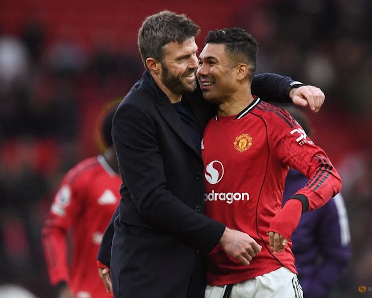 Man Utd strengthen top-four bid, Liverpool held by Spurs