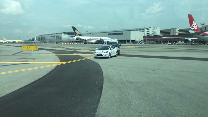 Bomb hoax delays SIA flight from San Francisco