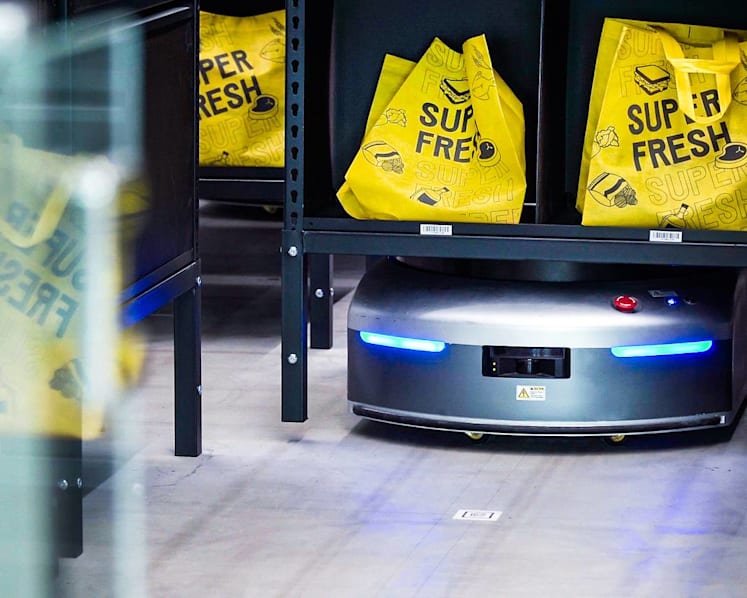 How To Shop & Eat Without Talking To Humans At Honestbee’s High-Tech Grocery & Dining Concept Habitat