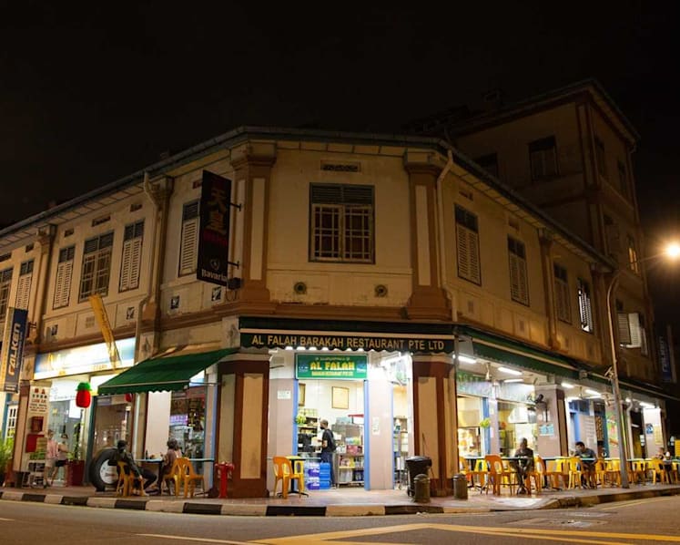 Facing soaring electricity bills, some eateries shorten hours or even close down