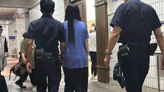 逼两男口交吃排泄物 台湾犯罪团伙被重判