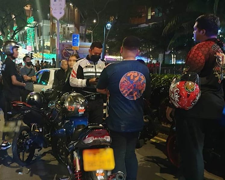 Some vehicle enthusiasts confused by rules on road gatherings, following recent police crackdown on convoys