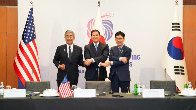美日韩总参谋长会议在首尔举行 讨论加强安全合作