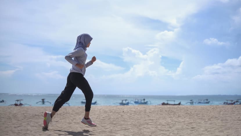 Indonesia’s 'Strava jockey' trend goes viral, but buying exercise achievements comes with potential pitfalls, say experts Indonesia’s 'Strava jockey' trend goes viral, but buying exercise achievements comes with potential pitfalls, say experts