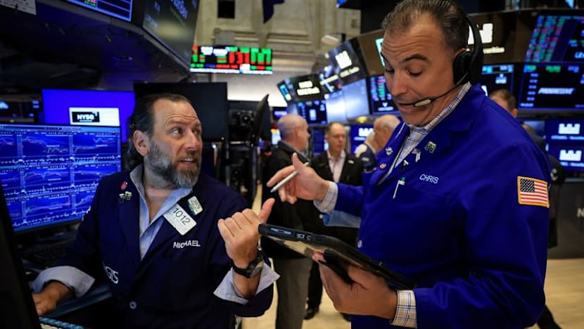 Trading Day: Tech outlook is cloudy