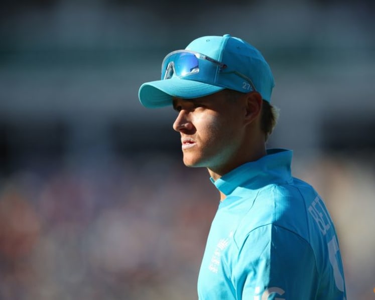 England's Bethell to miss The Hundred with knee injury
