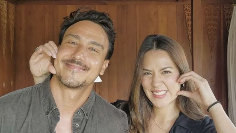 Kisah pilu 5 perceraian artis di tahun 2025: Ketika romansa indah akhirnya karam