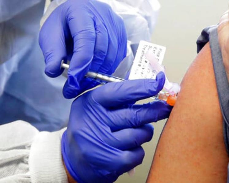Commentary: Pharmaceutical firms saved the world with COVID-19 vaccine in record time. But credit goes to others too