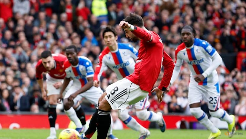 Man United climb to third in table with come-from-behind win over Palace