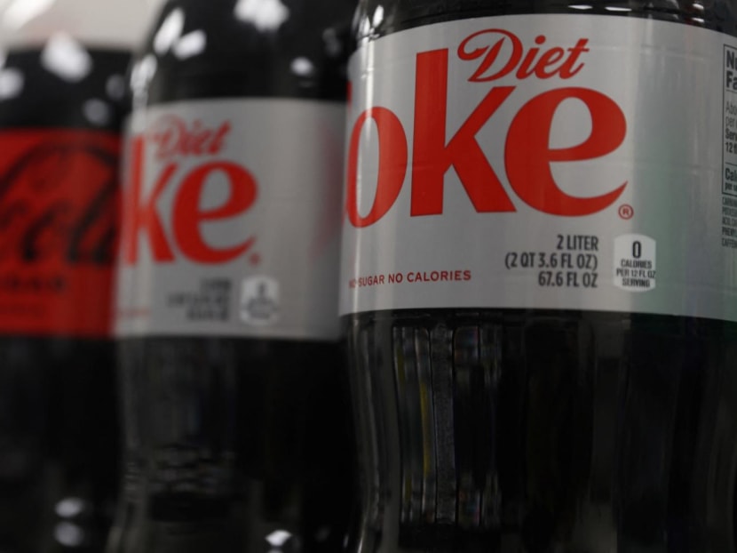 Aspartame, a low-calorie sugar substitute, can be found in soft drinks, gelatine, desserts, sugar-free cough drops and other food products. Aspartame, a low-calorie sugar substitute, can be found in soft drinks, gelatine, desserts, sugar-free cough drops and other food products.