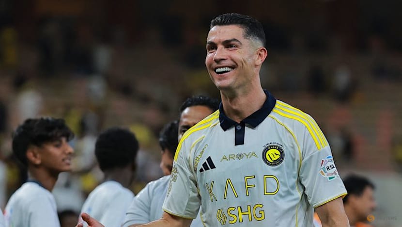 Ronaldo becomes football's first billionaire: Report