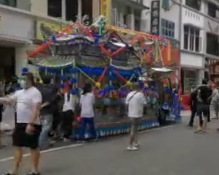 3 suspected secret society members arrested after chanting gang slogans at funeral procession
