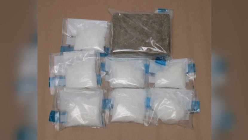 About 1kg of cannabis, Ice seized from motorcycle at Woodlands Checkpoint About 1kg of cannabis, Ice seized from motorcycle at Woodlands Checkpoint
