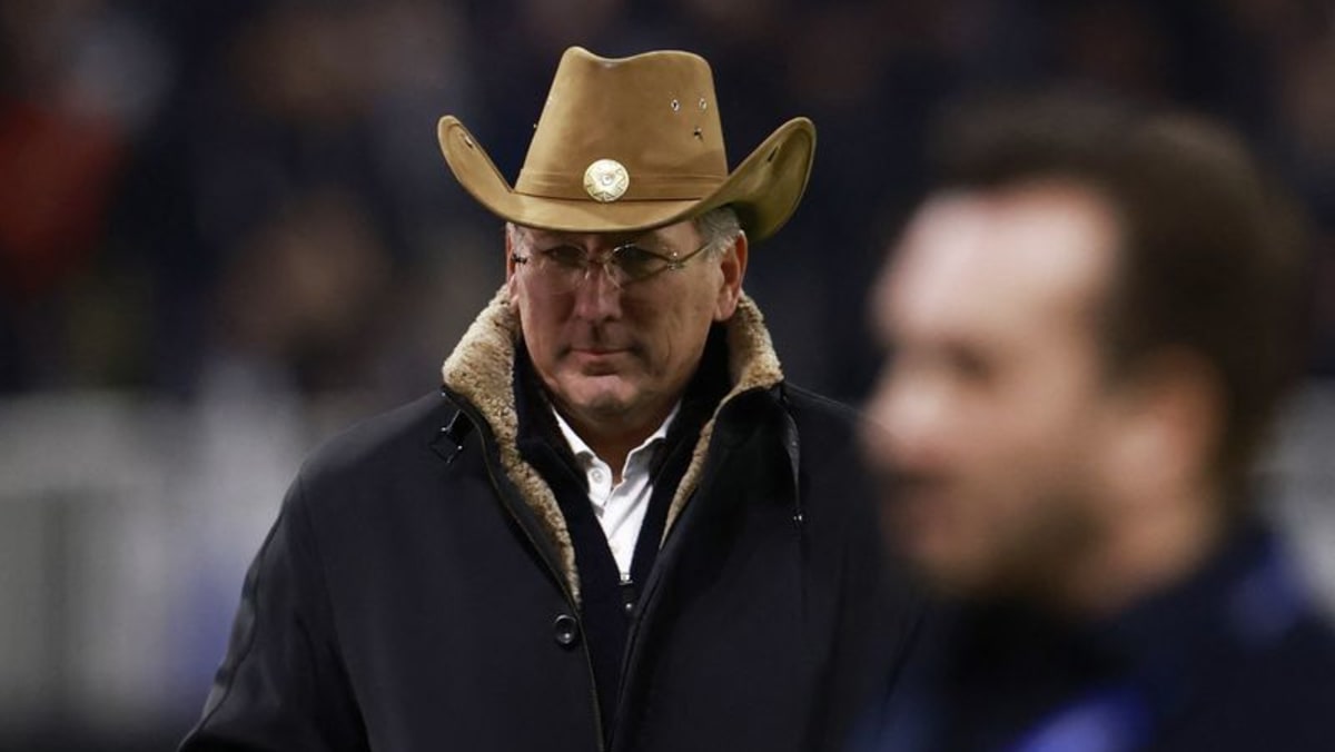 Botafogo owner Textor faces fan fury over team's performance via leaked number
