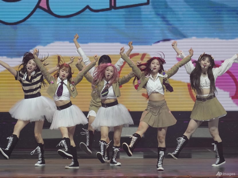 K-pop group Stayc surprises concert crowd with a cover of Singaporean artist Sezairi's It's You