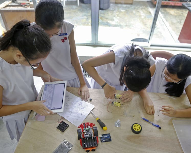 ‘Makerspaces’ allow students to get messy — and creative