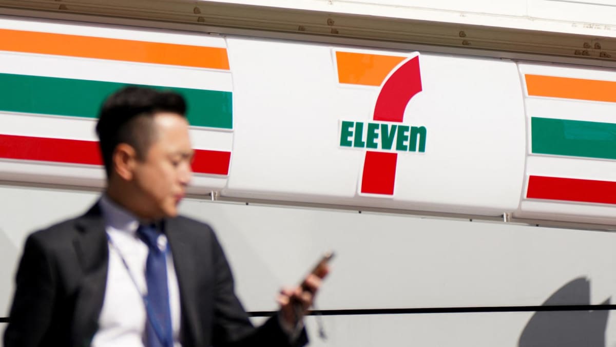7-Eleven shares plunge on reported plan to reject takeover