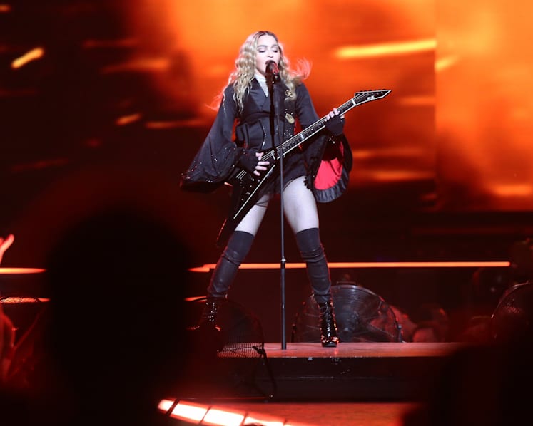 Madonna sticks to the script at her concert