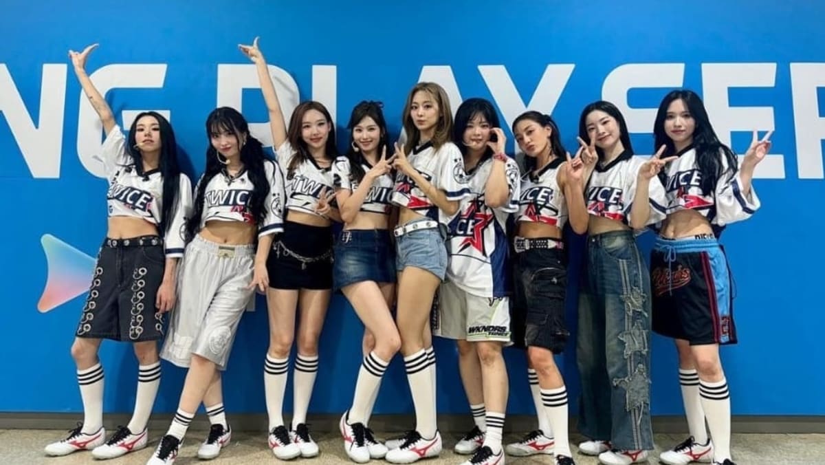 k-pop_girl_group_twice.jpeg?