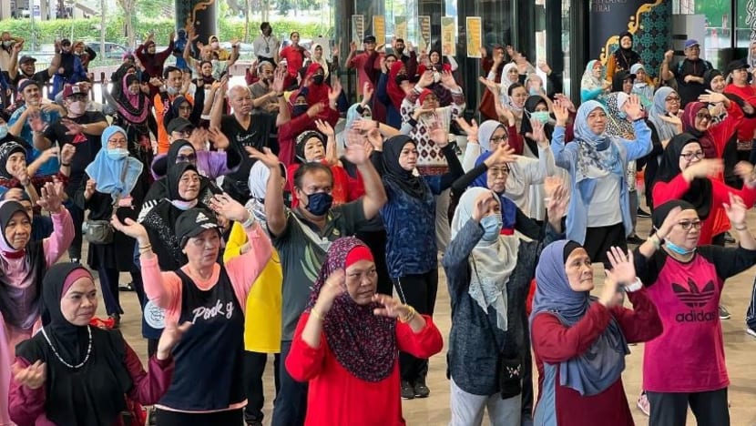 Lebih ramai warga SG bersenam, dapatkan vaksinasi; henti merokok pada 2023: Tinjauan Kesihatan Penduduk Nasional Lebih ramai warga SG bersenam, dapatkan vaksinasi; henti merokok pada 2023: Tinjauan Kesihatan Penduduk Nasional