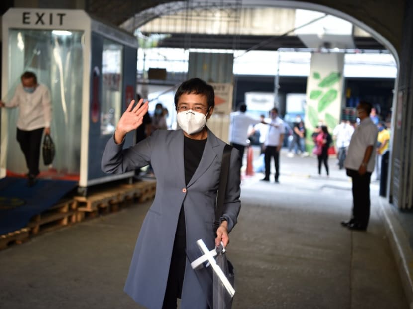 Philippine journalist Maria Ressa arrives for her court verdict at the court building in Manila on June 15, 2020.