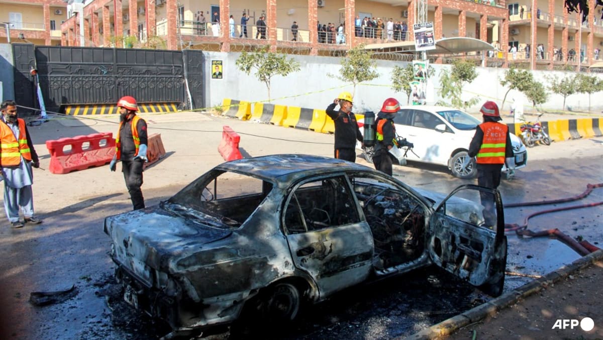 Pakistan minister says Islamabad suicide bombing kills 12