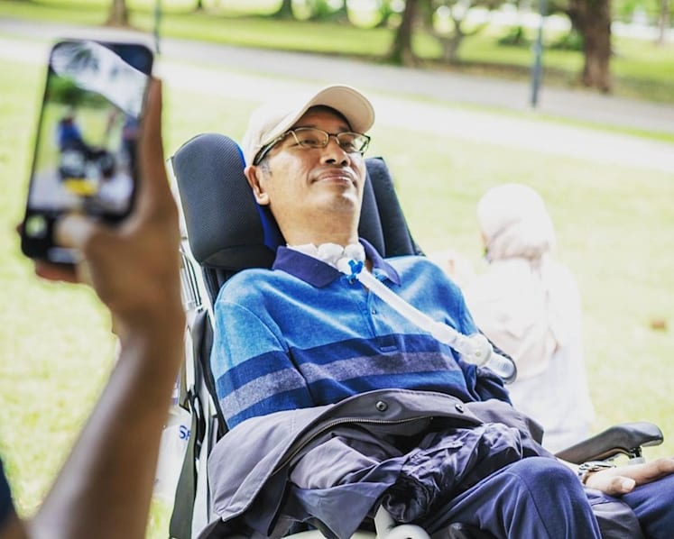 Former TV journalist Riz Sunawan dies from ALS, remembered for his efforts to support, inspire others despite disability