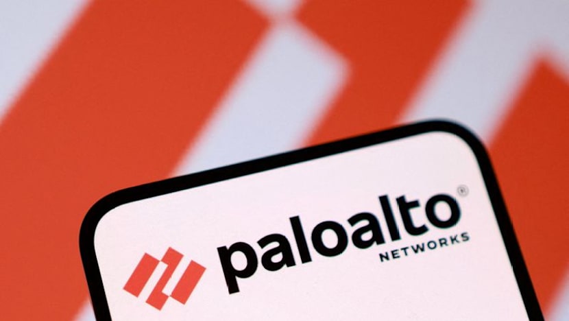 Palo Alto Networks beats quarterly earnings estimates, acquires AI platform Console
