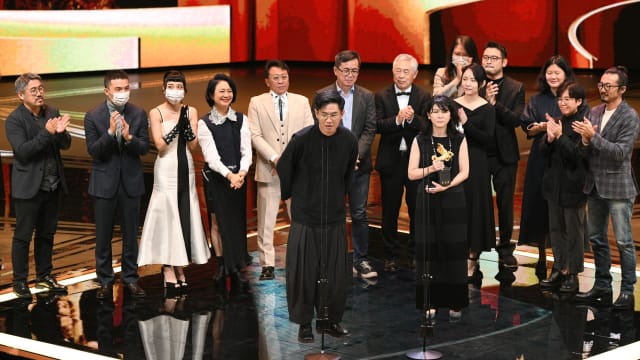 【金马59】《一家子儿咕咕叫》夺下金马大奖“最佳剧情片”