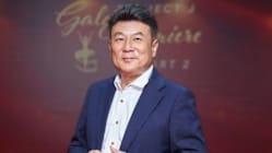 Pengarah Jack Neo terima Anugerah Pencapaian Sepanjang Hayat sempena 5 dekad dalam industri hiburan