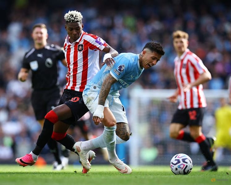 Goals galore keep Man City flying, but cracks remain at the back