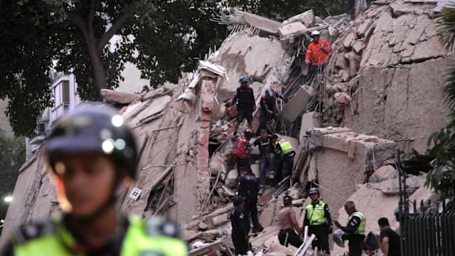 委内瑞拉强震死亡人数升至920人 逾5万人失联