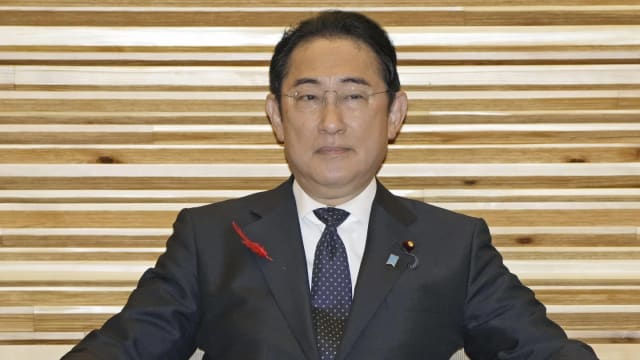 石破茂成日本新首相 岸田文雄内阁集体辞职