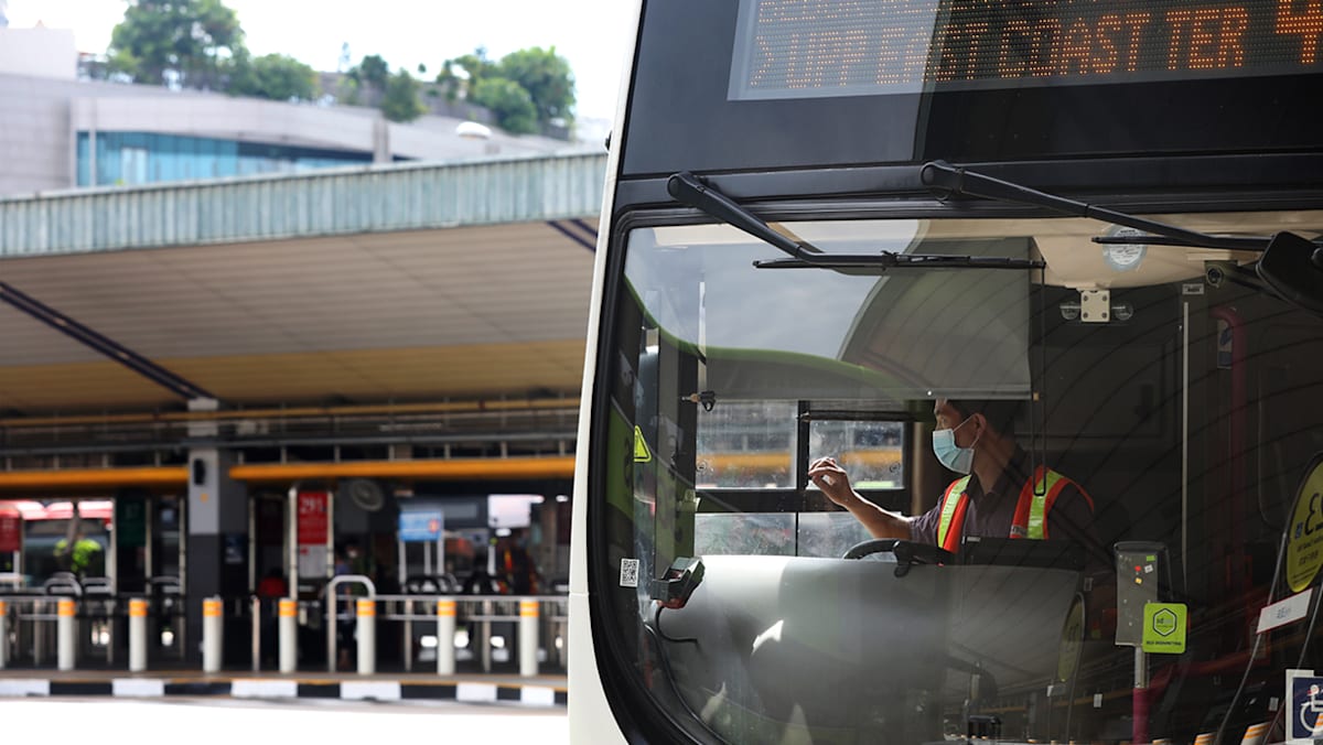 Union calls for public transport workers to get better wages, bonuses following fare hikes