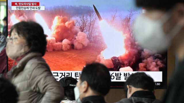 朝鲜：14日导弹试射活动是军事演练