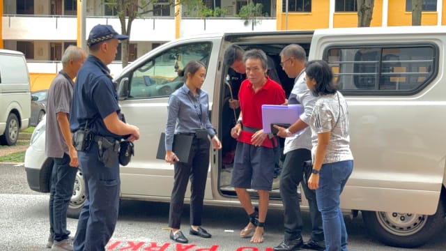 涉宏茂桥谋杀案 嫌犯被押回现场重组案情