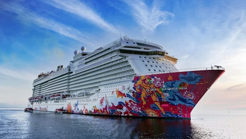 Anak kapal Genting Dream selamatkan lelaki hanyut di perairan Selat Melaka