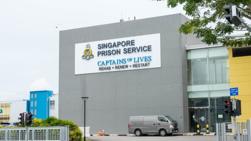 Ex-Changi Prison officer jailed 10 weeks for leaking inmates’ locations to another prisoner