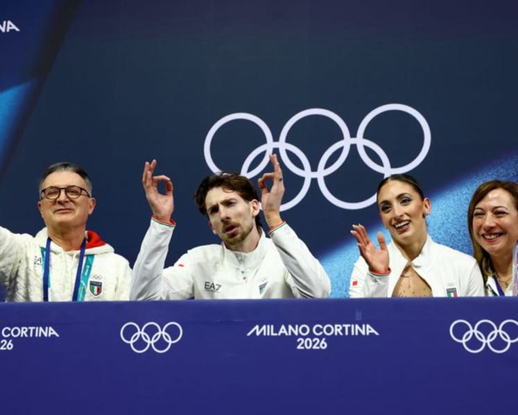  Figure Skating - No regrets for Italy's Conti and Macii as duo miss medal after team bronze