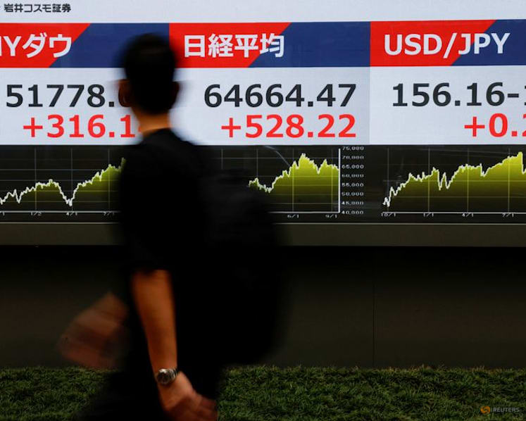 Stocks rise as oil dips, yen wobbles ahead of BOJ meeting