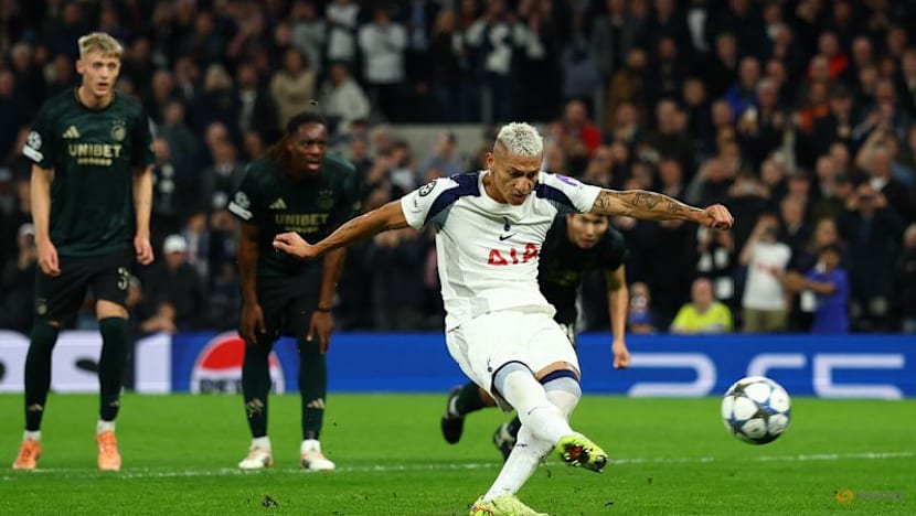 Van de Ven wonder goal helps Tottenham to 4-0 rout of Copenhagen